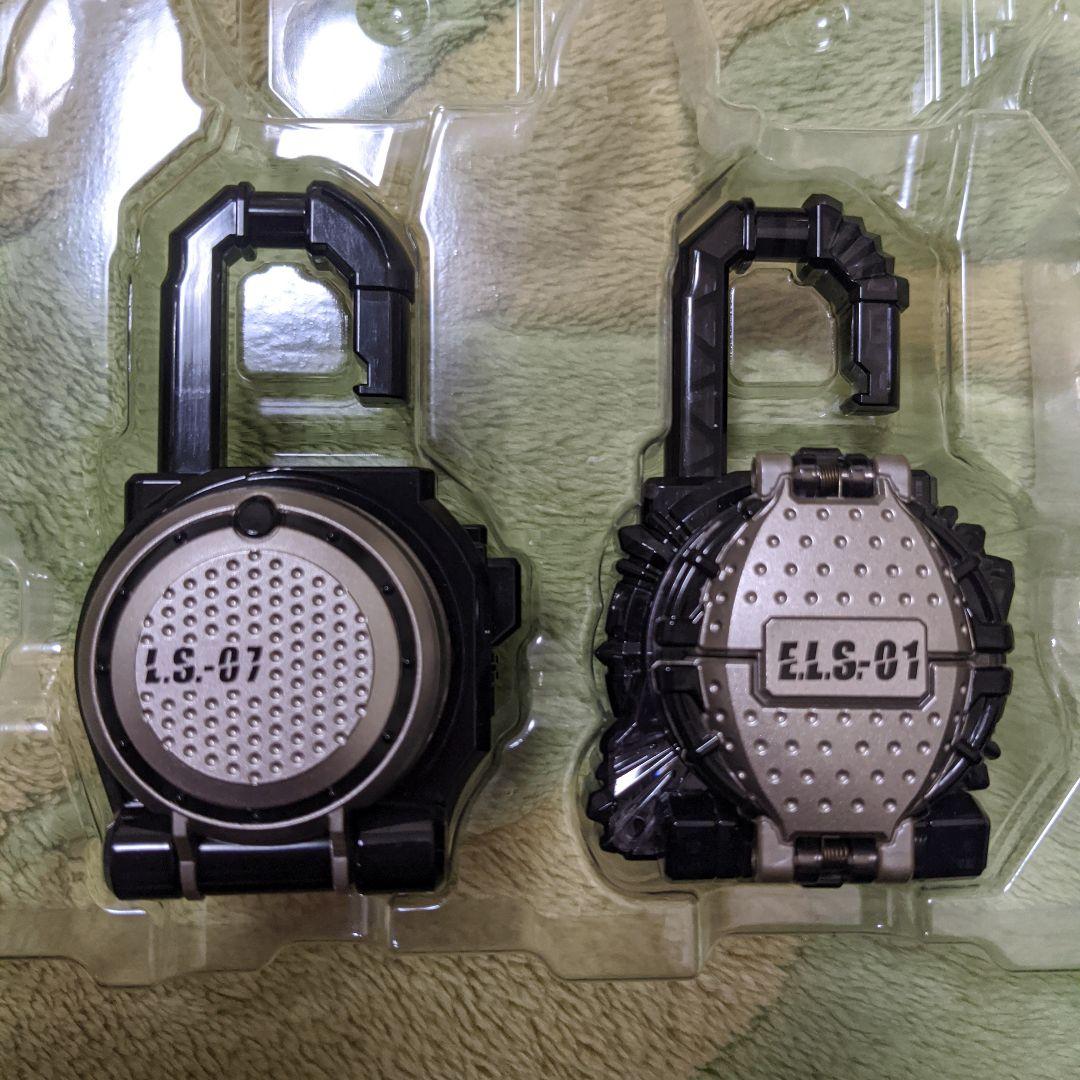 CSM ブラック オレンジ レモンエナジー ロックシード 仮面ライダー 鎧