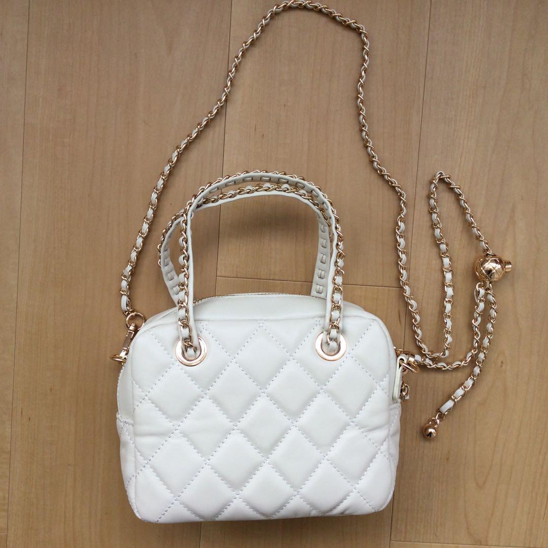 CHANEL ノベルティホワイト キルティング ショルダーバッグ - メルカリ