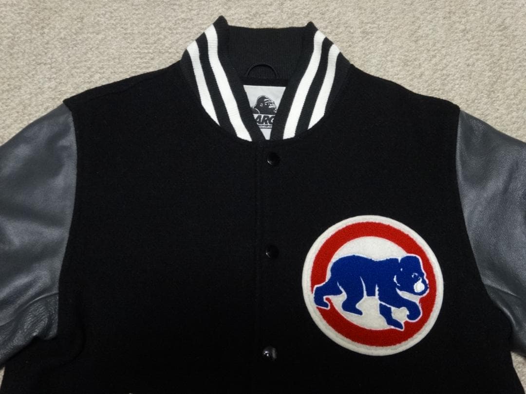 名作 エクストララージ シカゴ・カブス パロディー スタジャン 黒
