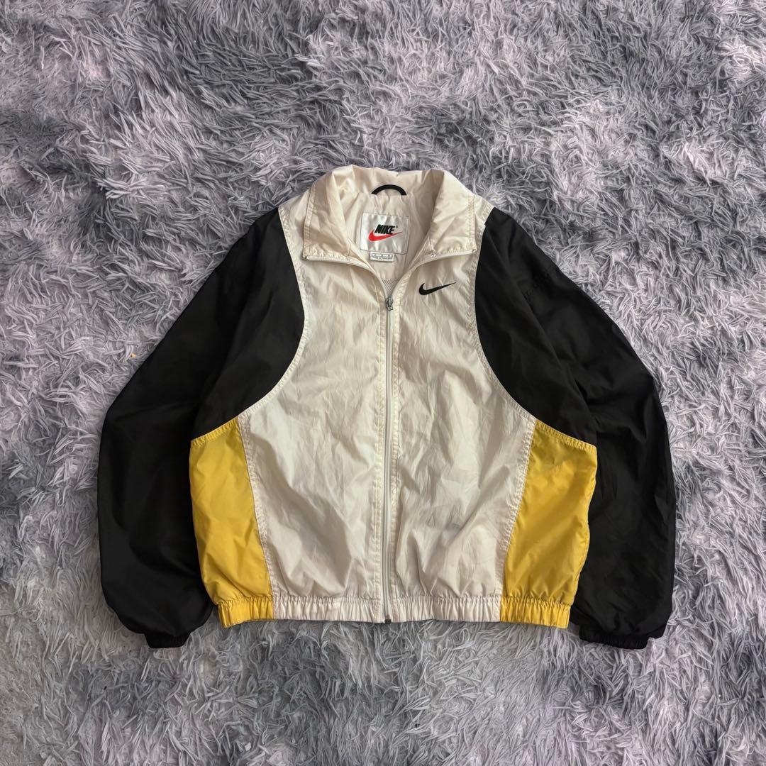 は*る様 90s NIKE archive ナイロンジャケット 短丈 銀タグ - メルカリ