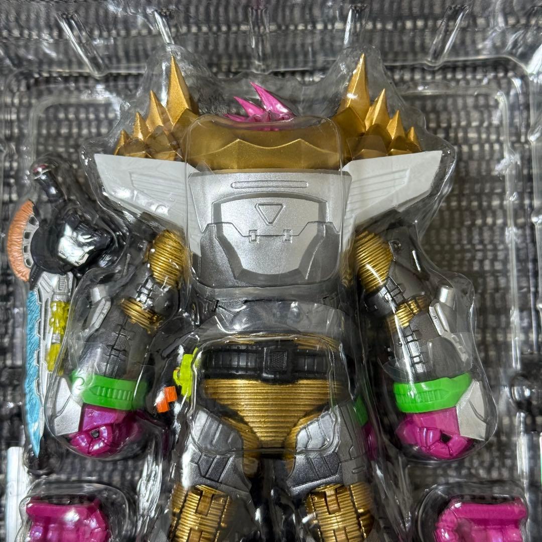 S.H.Figuarts 仮面ライダーエグゼイド マキシマムゲーマー レベル99