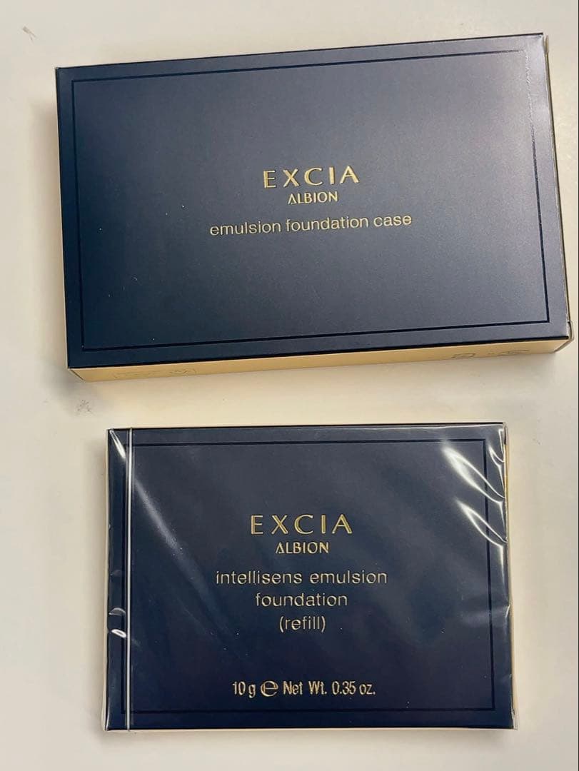 新品未使用　アルビオンアンテリサンス ファンデーションNA200クリアナチュラル ALBION（アルビオン） エクシア アンテリサンス リフトエマルジョン