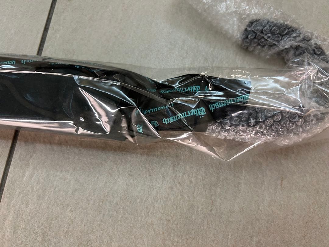 新品 G-DRAGON ジヨンÜbermensch OSAKA 展示会 限定 傘 - メルカリ