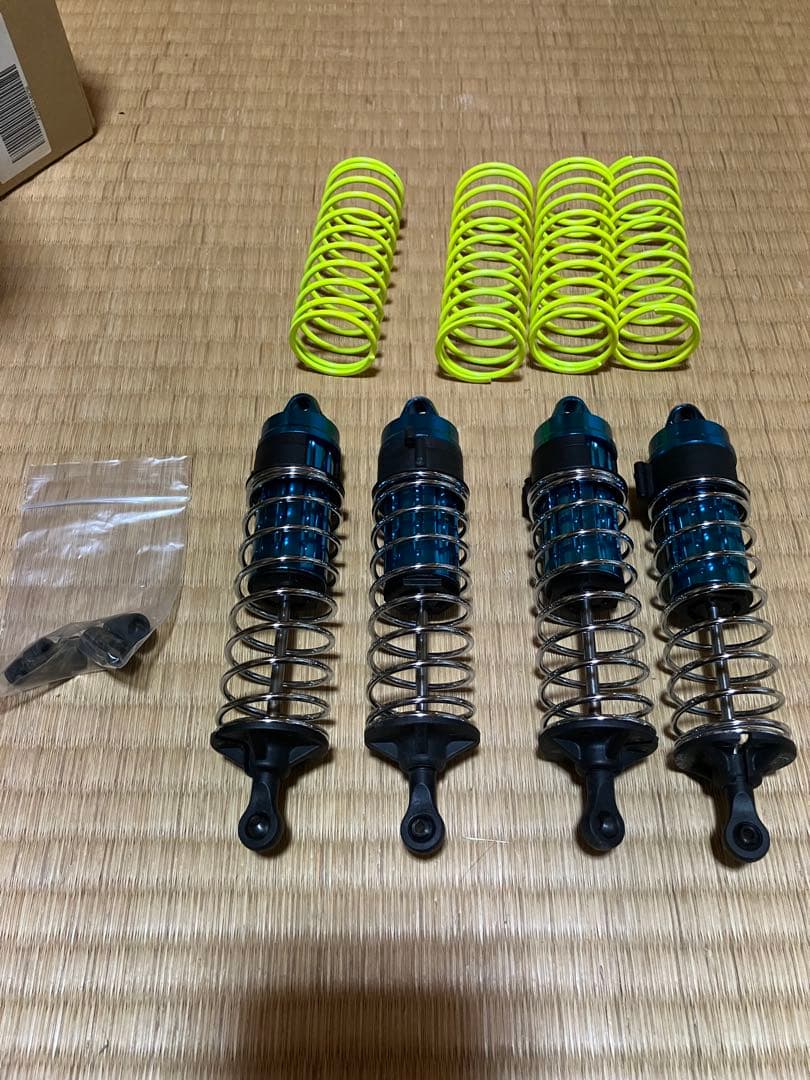 Team Losi LST ショックセット　サベージなどモントラに Team Losi LST ショックセット サベージなどモントラに 2025年最新