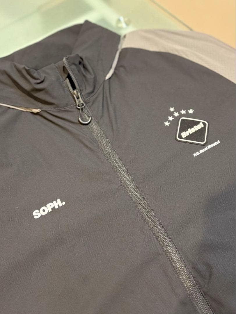 最終価格SOPH. F.C. Real Bristol ジャケット ブラック SOPH. | BREATHABLE TRAIL JACKET(M BLACK):
