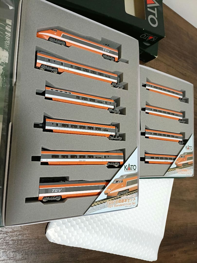 KATO TGV 10-198 + 10-199 フル編成セット　Nゲージ Amazon | KATO 10-198 TGV 基本セット(STANDARD SET) Nゲージ 鉄道模型