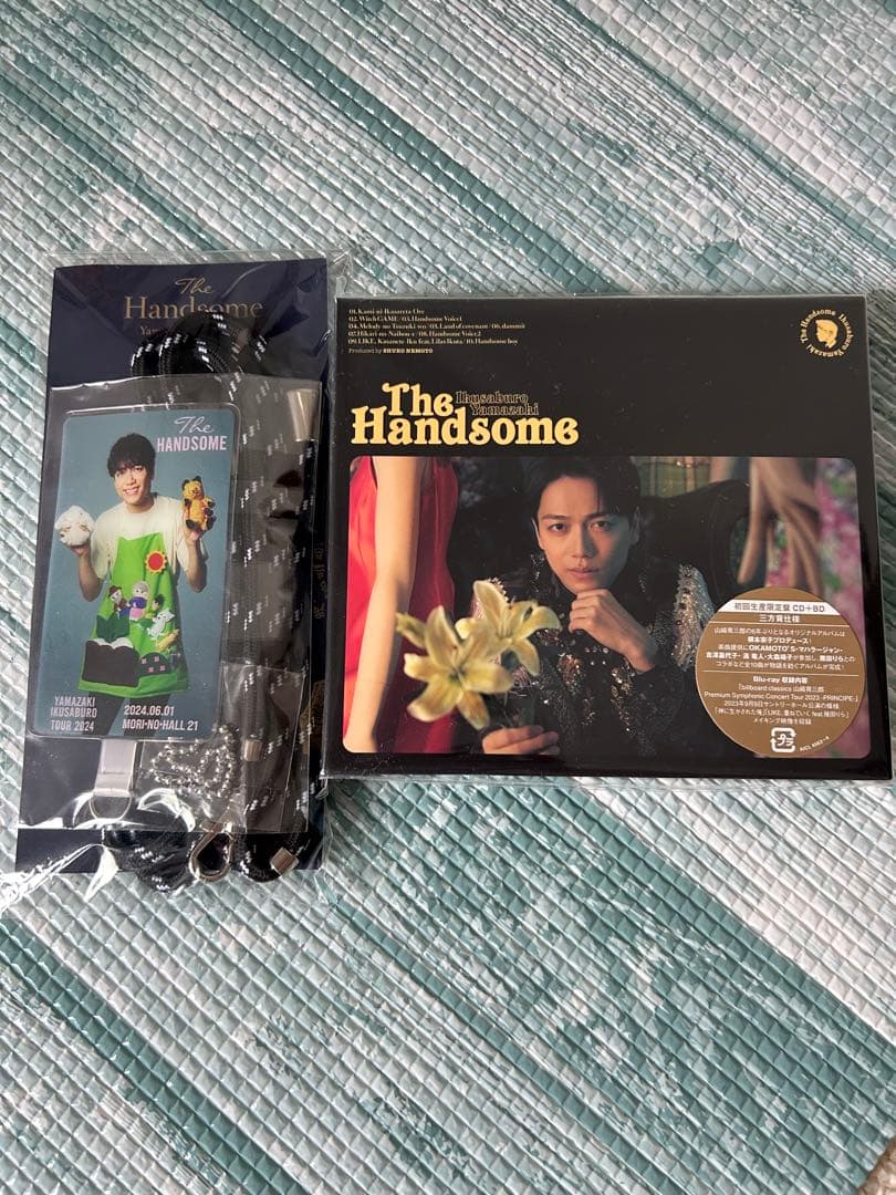 The Handsome 山崎育三郎 The Handsome : 山崎育三郎 | HMV&BOOKS online - AICL-4565