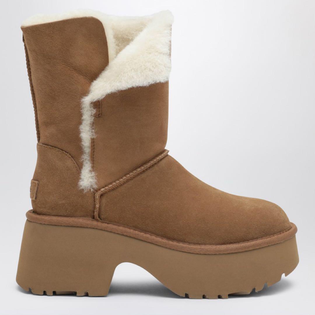 UGG esmee boots エスミーブーツ23cm チェスナット - メルカリ