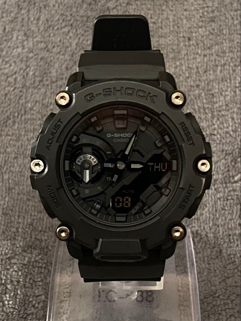 CASIO G-SHOCK GA-2200BB-1AJF 電池新品交換済み G-SHOCK GA-2200シリーズ GA-2200BB-1AJF メンズ 腕時計 電池式