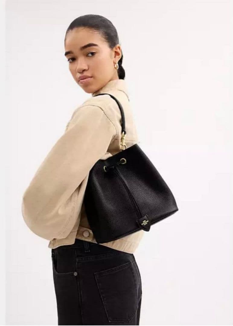 COACH☆新作☆ローアン バケット バッグ☆2way☆新品未使用☆CBH06