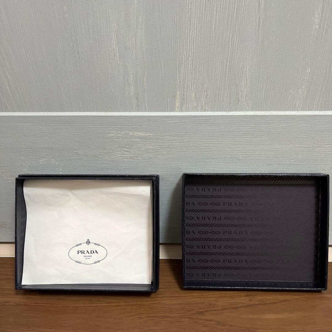 PRADA プラダ 正規品 空箱 - メルカリ