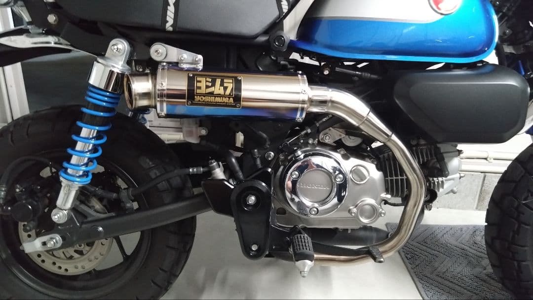 モンキー125（jb03）ヨシムラスリップオンマフラー（チタンブルー