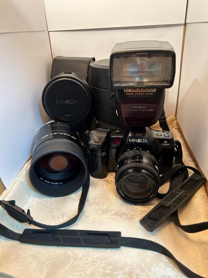 MINOLTAα7700i難あり＋PROGRAM5400HS＋REFLEX500 唯一無二のデザイン？ MINOLTA α7000｜Kaishi