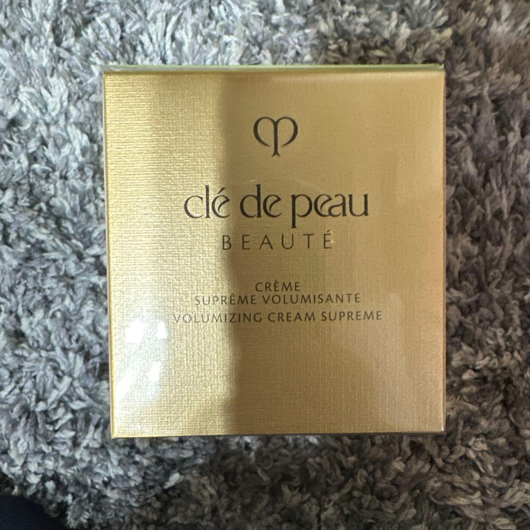 クレドポーボーテ　クレームヴォリュミザントS Amazon | 資生堂クレ・ド・ポーボーテ クレームヴォリュミザントS 50g