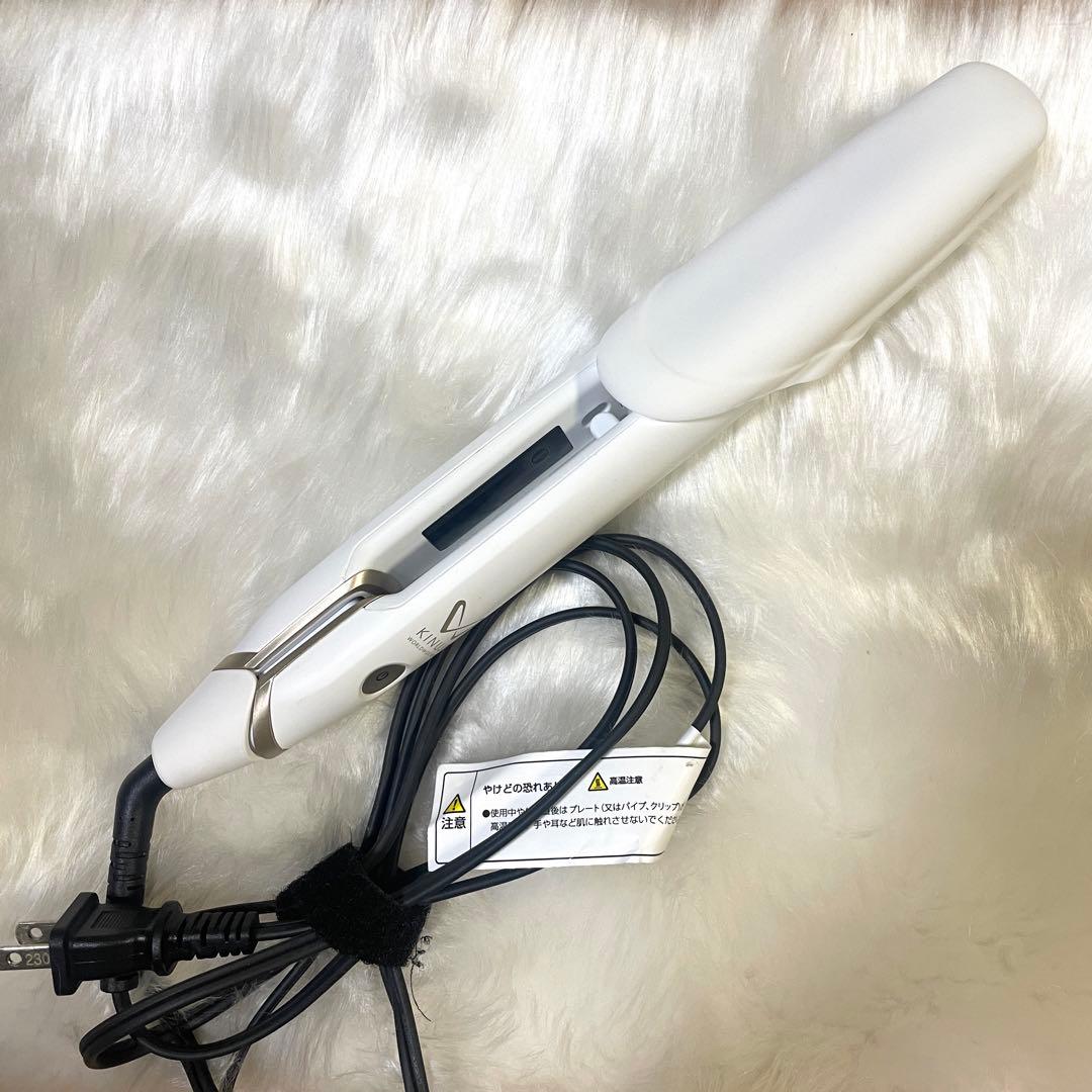 絹女 KINUJO ストレートヘアアイロン 美品 ホワイト 美品】KINUJO