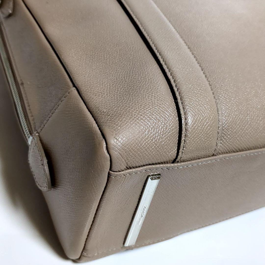 ✨ペッレモルビダ✨DECK9 ビジネスバッグ トープ 2way レザー ロゴ