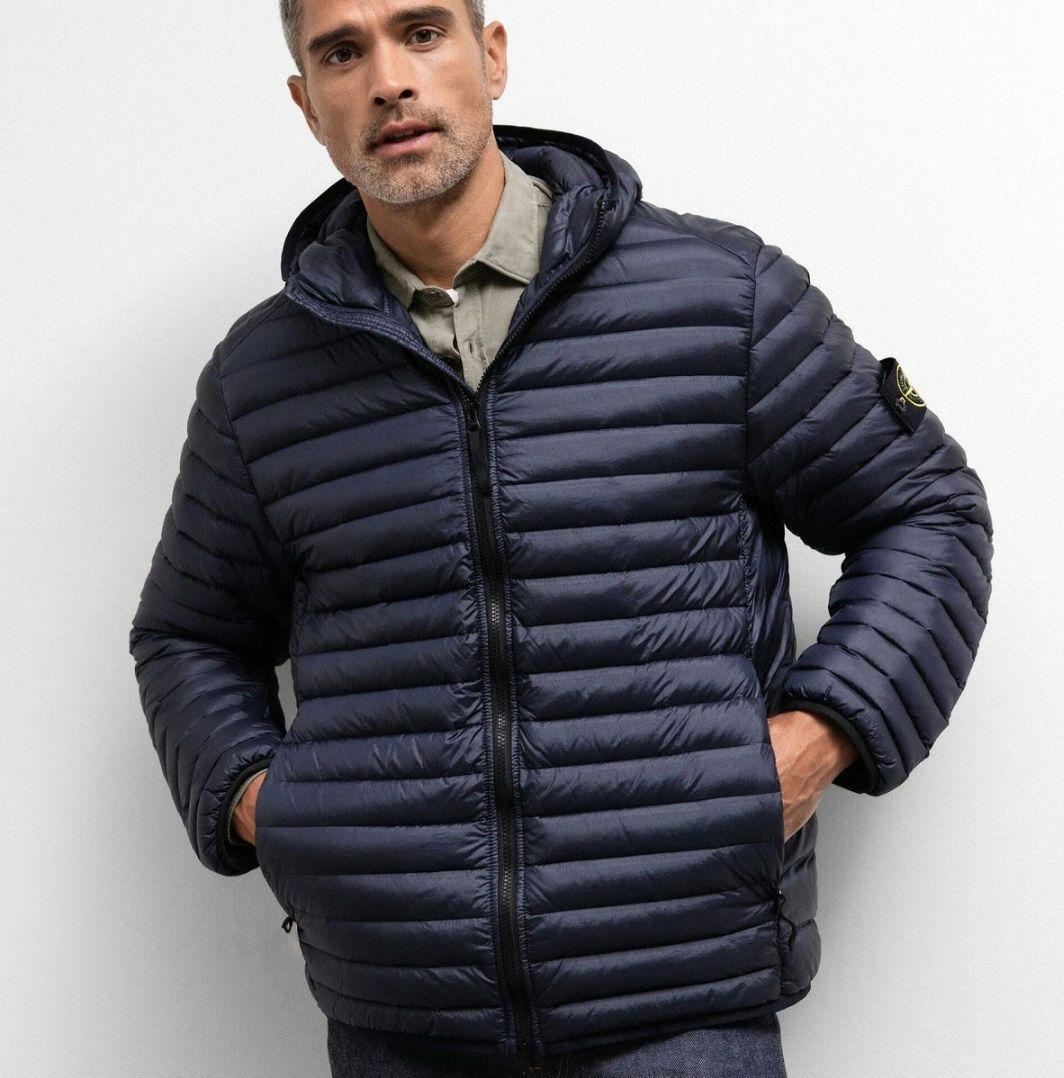 新品 STONE ISLAND ストーンアイランドネイビー ダウン【L】 - メルカリ