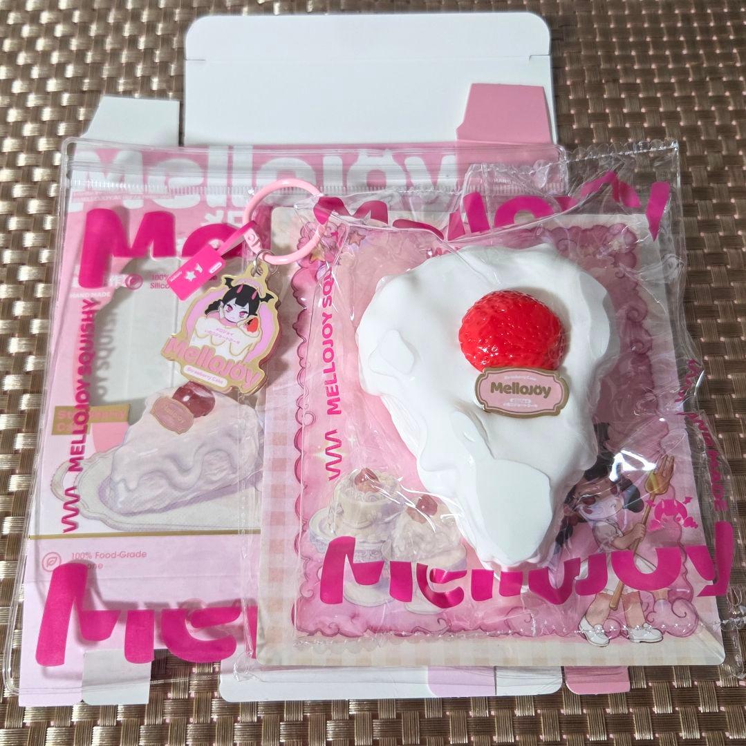 Mellojoy メロジョイ スクイーズ いちごショートケーキ スライス