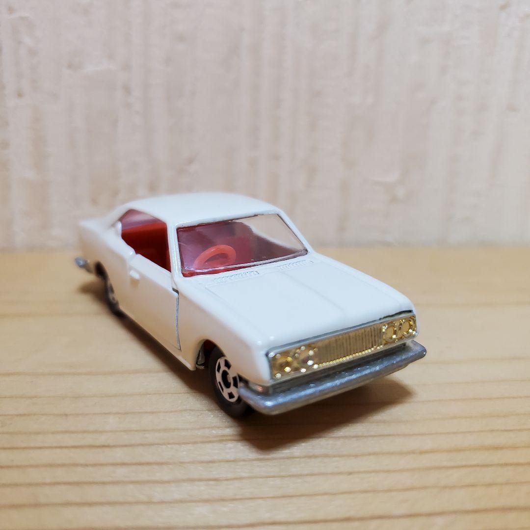 トミカ・黒箱・復刻版】 コロナ マークⅡ - メルカリ