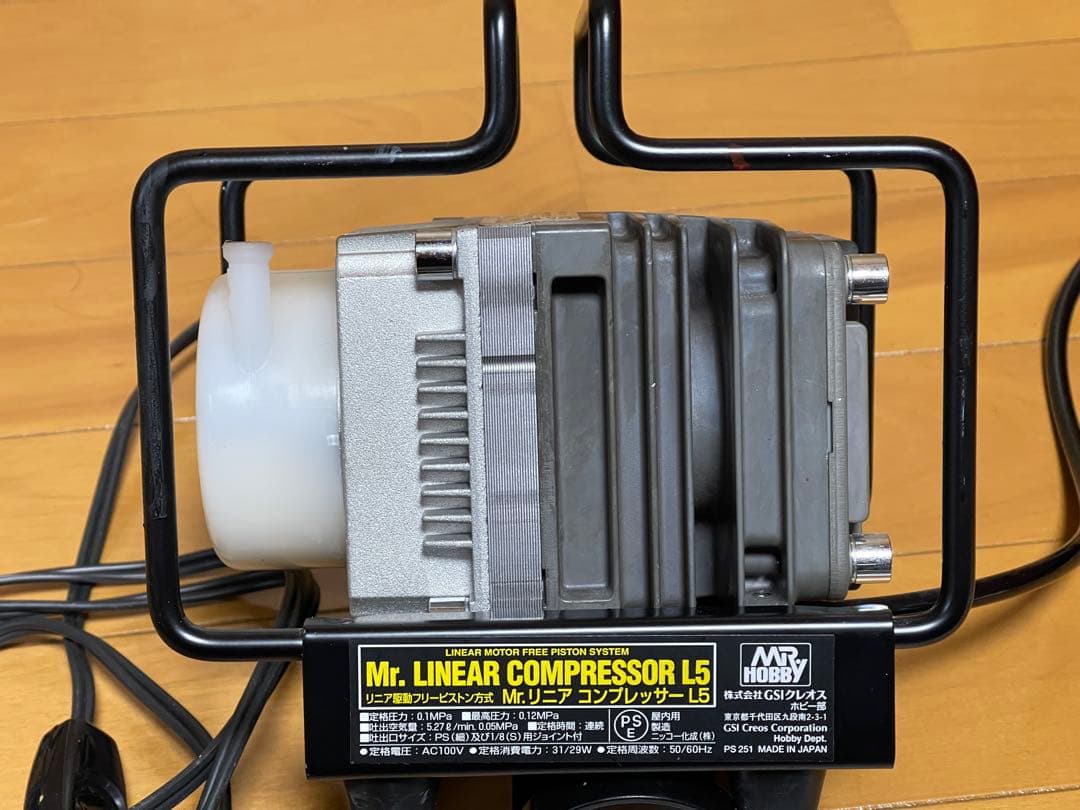 Mr.リニアコンプレッサーL5 圧力計付レギュレーターセット - メルカリ