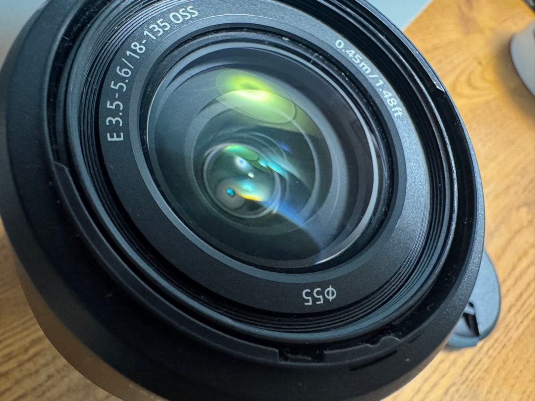 ソニー　レンズ　18-135mm F3.5-5.6 SEL18135