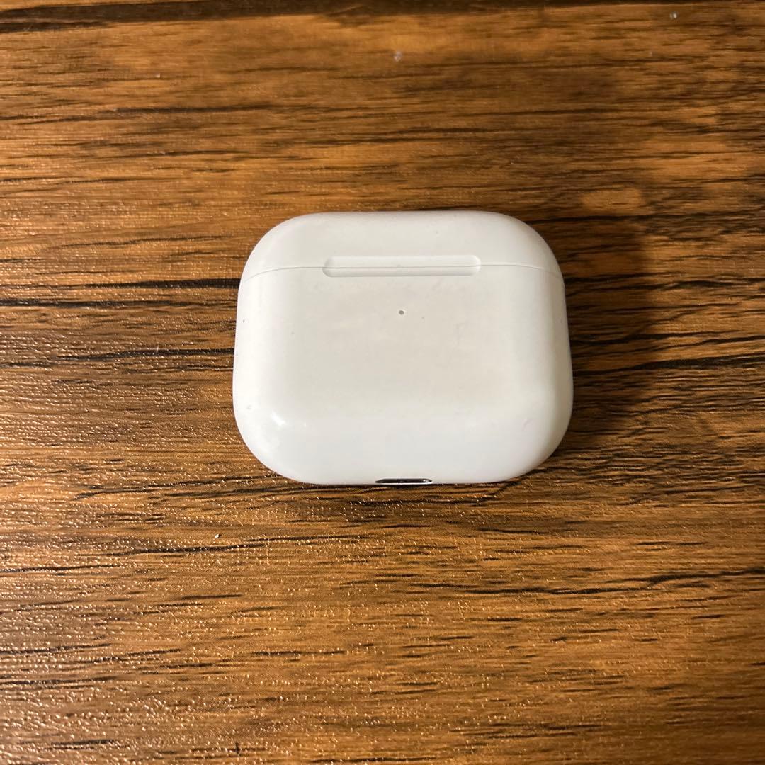 偽Apple AirPods ホワイト本体 ジャンク - メルカリ