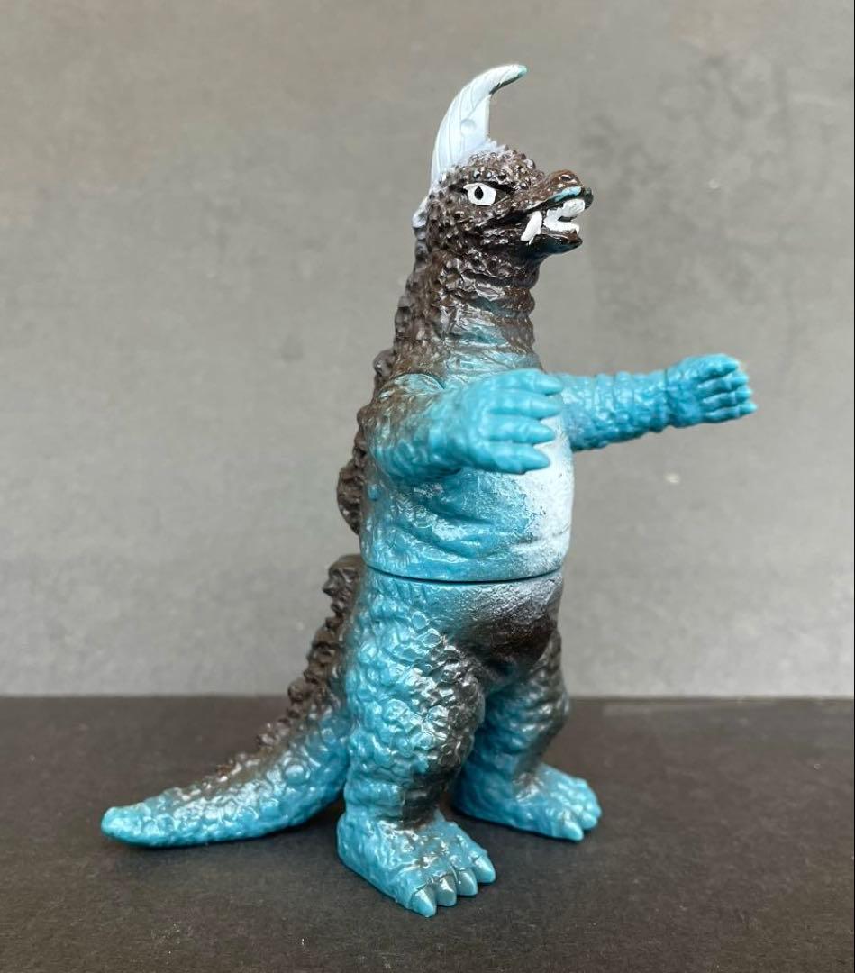 アーストロンポピー硬質ミニソフビ開封品