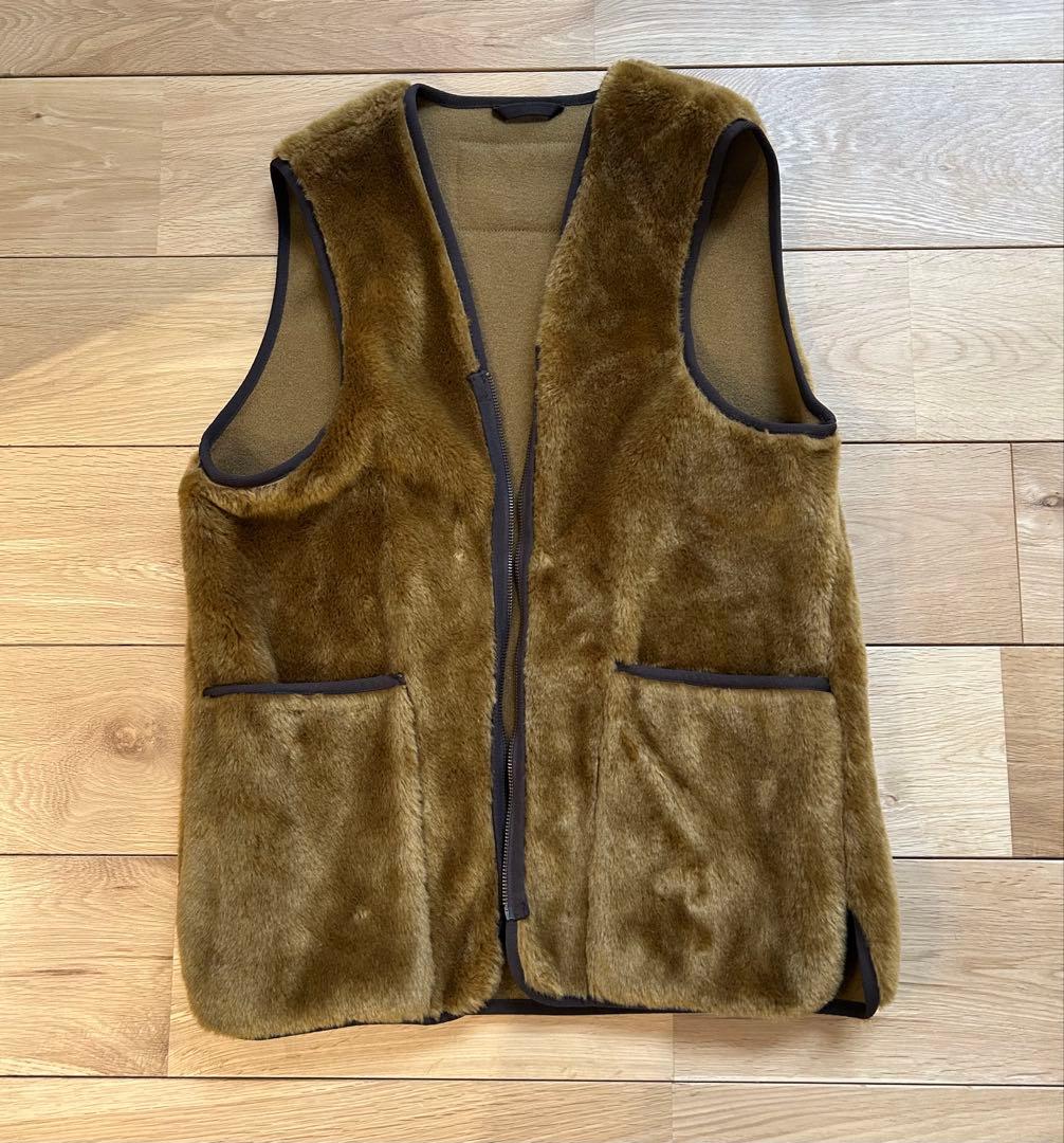 Barbour フリース ベスト・ジレ オリーブグリーン - メルカリ