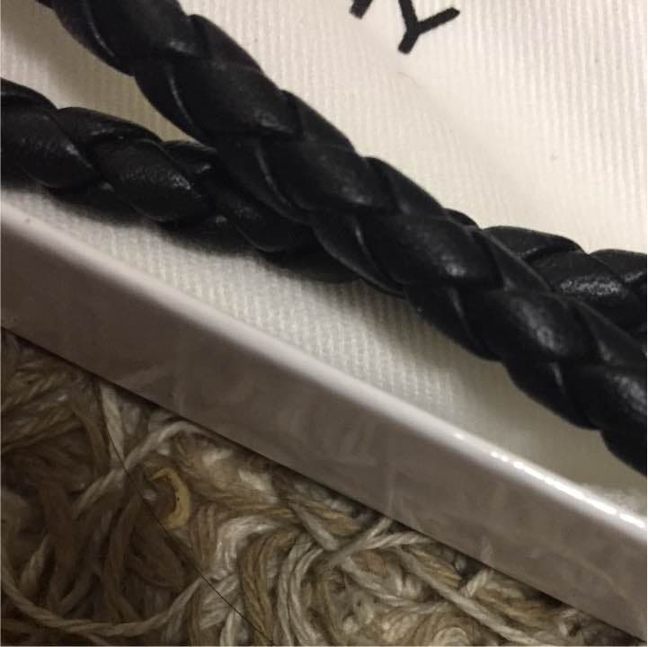 値下げ】ジバンシィ(GIVENCHY)のレザーチェーン