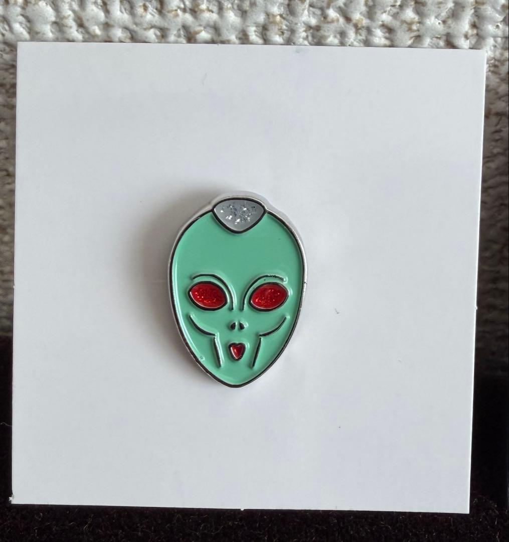 King Gnu CEN+RAL TOUR 2026 TWALIANピンバッジ - メルカリ