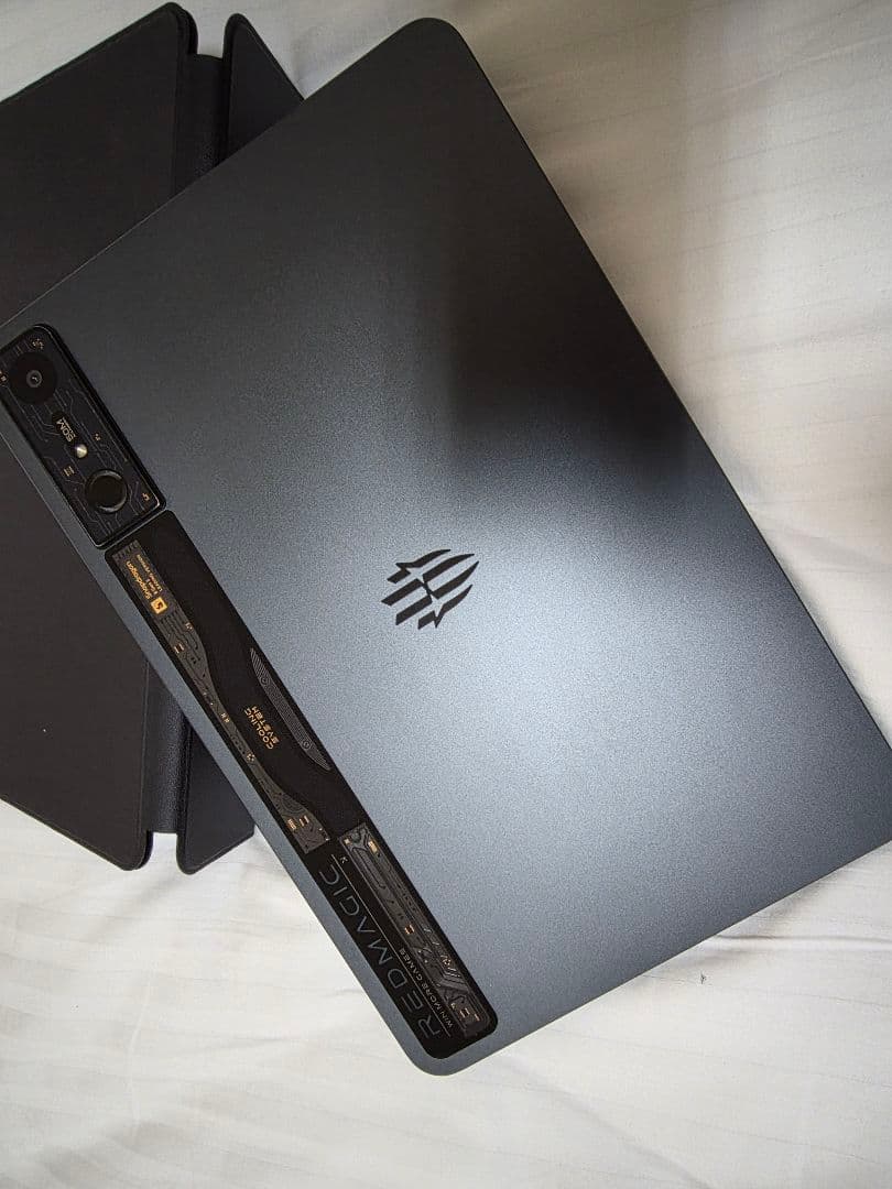 REDMAGIC NOVA 本体 thumbnail_rCNc.jpg