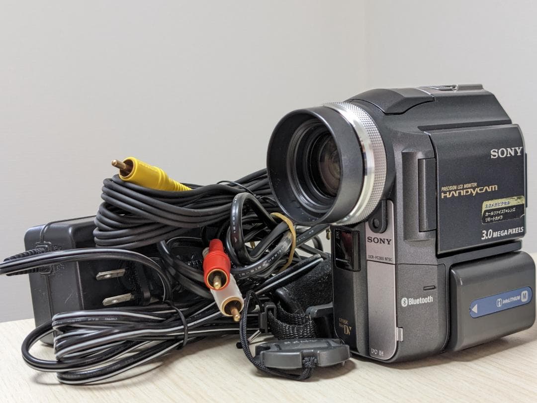 SONY DCR-PC300 MiniDVビデオカメラ ダビングに 録画・再生OK】 SONY MiniDV ビデオカメラ DCR-PC300 ダビング ソニー