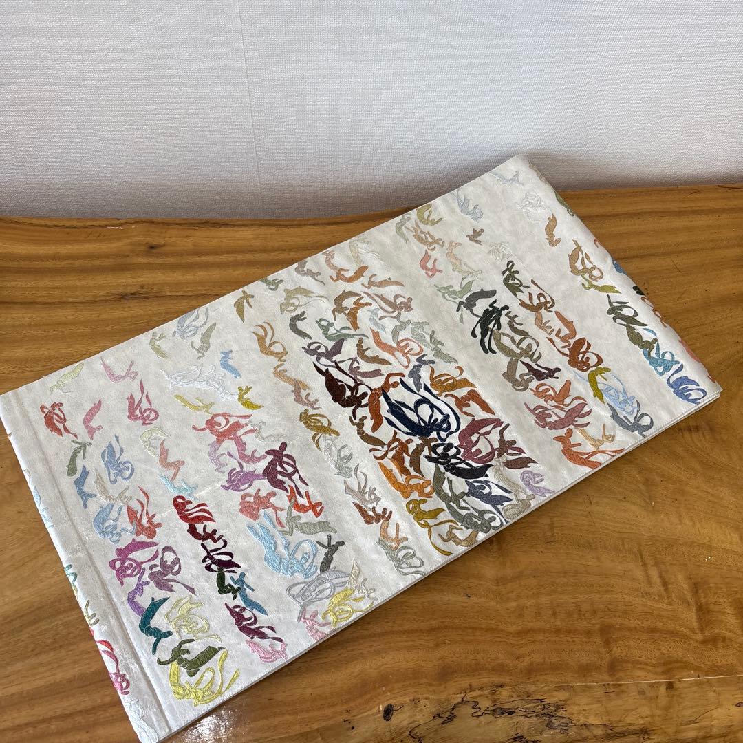 多色模様 袋帯 天女　刺繍　正絹　全通 新古品袋帯 全通柄 正絹 未使用品 逸品袋帯 金糸 古典柄 a2m1m5 M