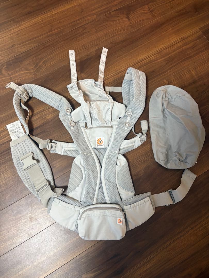 エルゴベビー OMNI Breeze グレー+ 冬用カバー　抱っこ紐 エルゴベビー OMNI Breeze (オムニブリーズ) | エルゴベビー