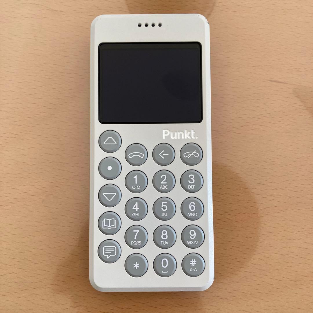 Punkt. MP 02 ホワイト 携帯電話本体 Punkt. MP02 Minimalist 4G LTE Cell Phone AT&T/T-Mobile Nano-SIM
