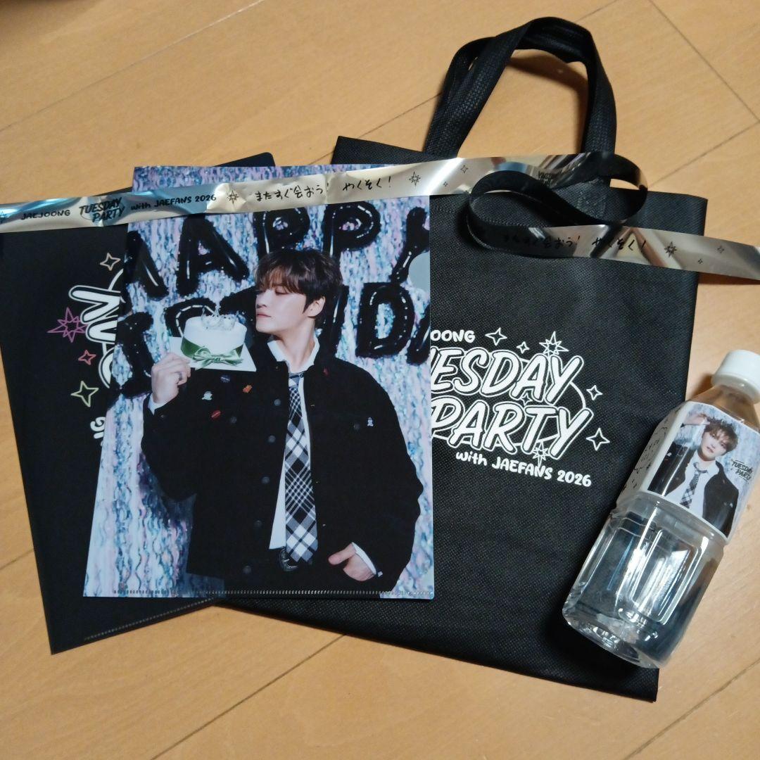 JAEJOONG TUESDAY PARTY アップグレード特典 銀テープ1本 - メルカリ