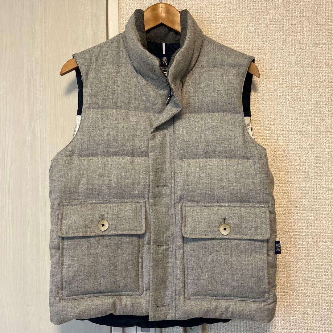 新品に近い ラウラフェリーチェ LAURA FELICE ダウンベスト ダウン