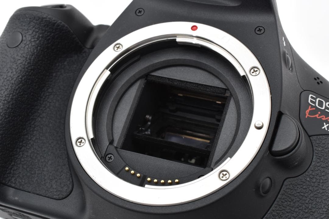 美品❤️ショット数1939回✨Canon Kiss X5 ダブルズームキット 元箱