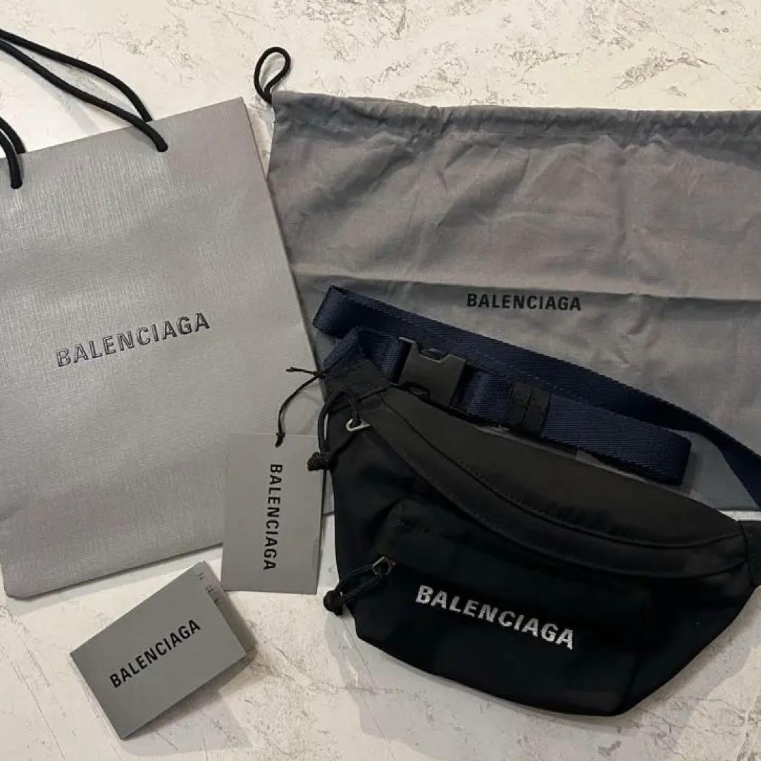 【最終値下げ】BALENCIAGA ボディバッグ BALENCIAGA（バレンシアガ） バッグ ボディバッグ ウィール ベルト