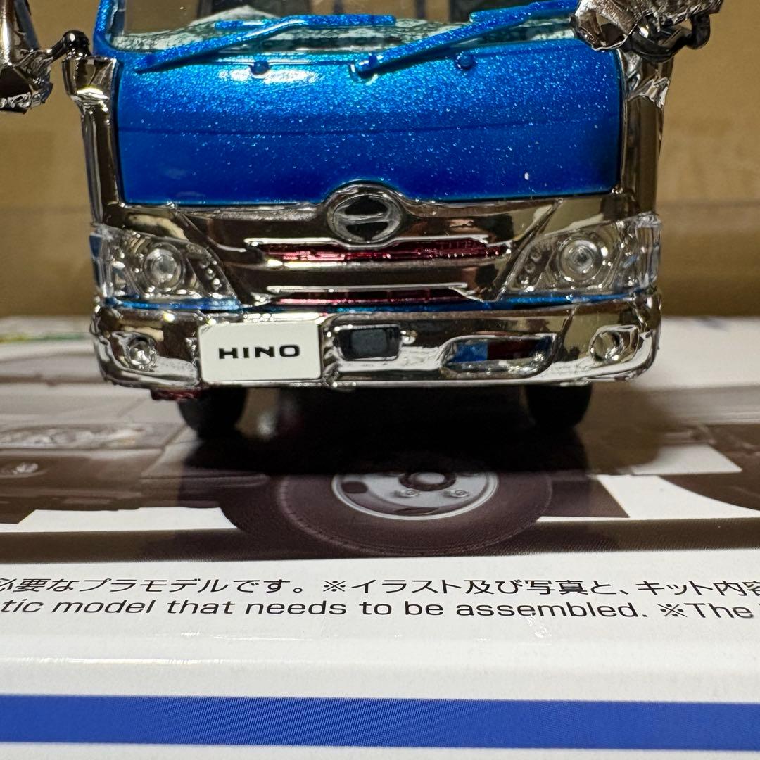 送料込み 楽プラ デュトロ 完成品 プラモデル デコトラ 1/32 ラメ塗装