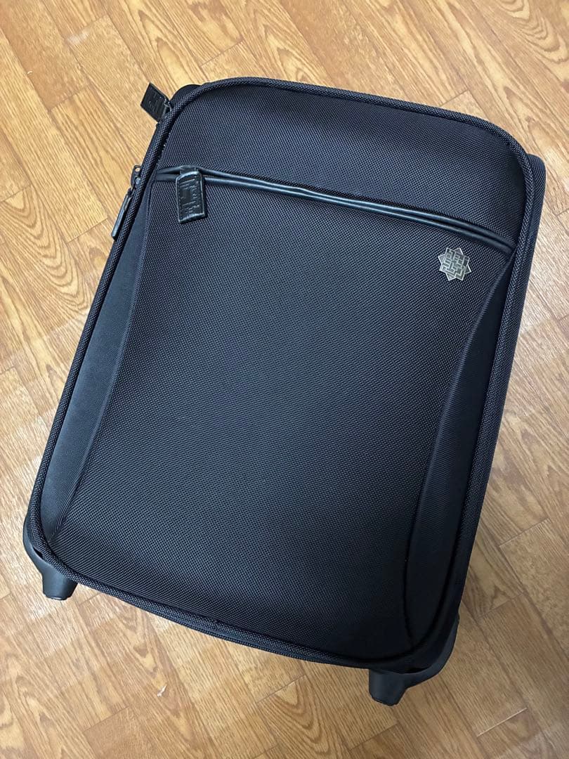 布袋寅泰 ギタリズム スーツケース キャリバックの通販はau PAY