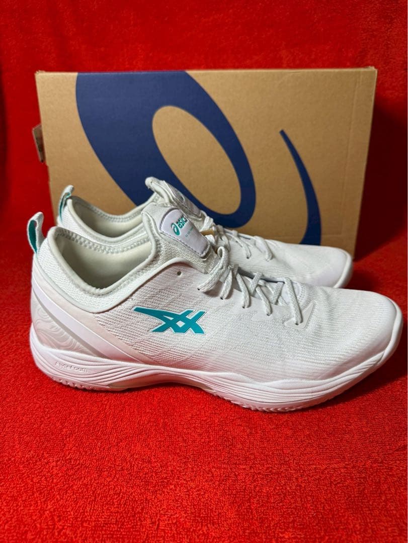 asics アシックス　グライドノヴァff2 28.0cm