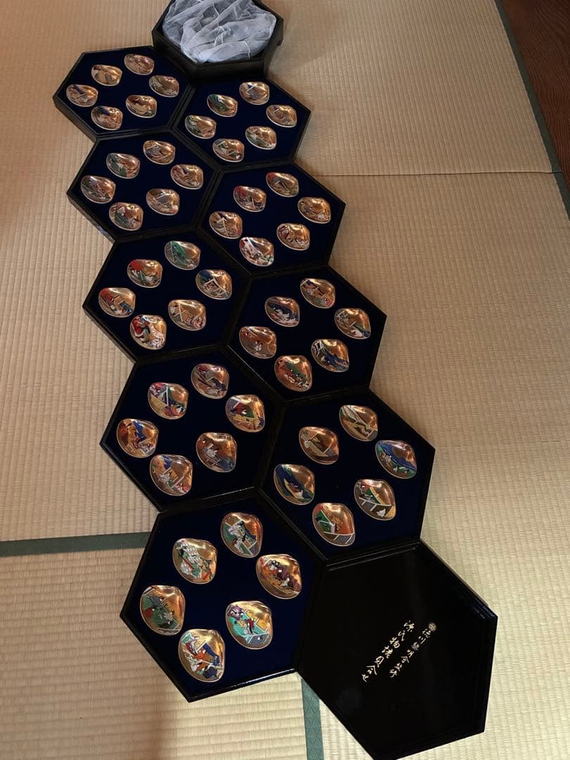 0002【蒔絵箱付・限定コレクション】源氏物語 貝合せ 貝絵皿54枚 光る君へ 東京都国分寺市にて遺品整理】フランクリン画廊「源氏物語貝合わせ