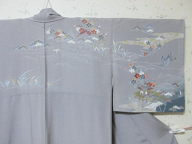 訪問着：美品-花と水流とオシドリと民家：高級品グレー：袷正絹：