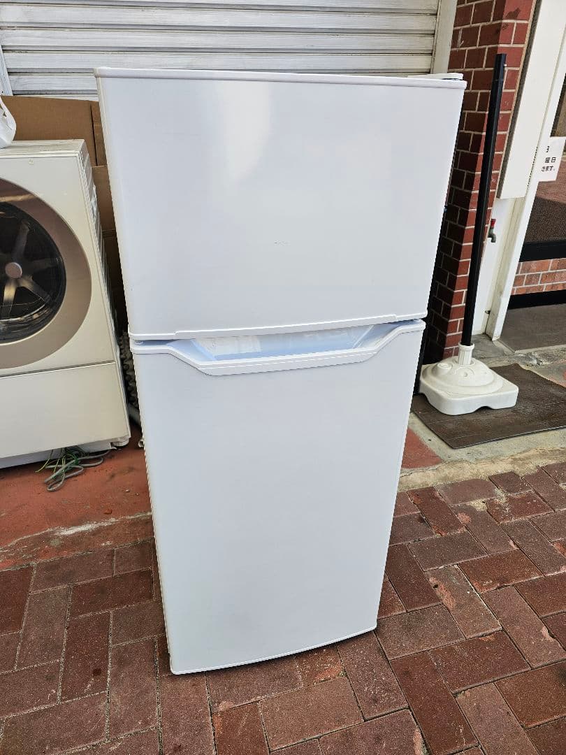 【福岡限定】YAMAZEN 冷凍冷蔵庫ホワイト MFR-D130 2025年 福岡限定】YAMAZEN 冷凍冷蔵庫ホワイト MFR-D130 2025年 - メルカリ