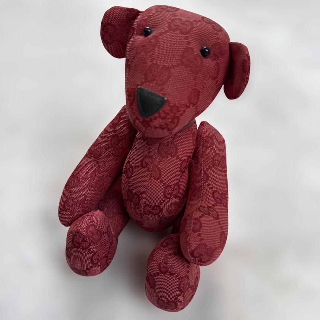 グッチGUCCI GG柄ぬいぐるみ　ボルドー色　美品 GUCCI（ぬいぐるみ/人形）のフリマアイテム一覧