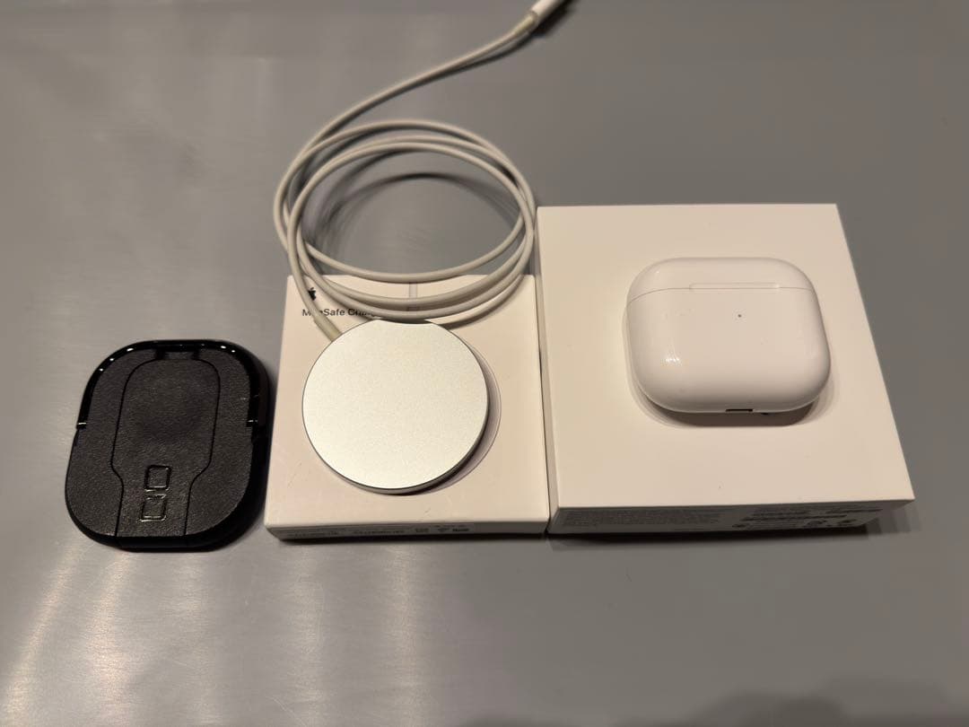 AirPods3+純正MagSafe充電器+CIO3Way充電器 NovaWave 3Way | 株式会社CIO（シーアイオー）公式HP 充電器・モバイル