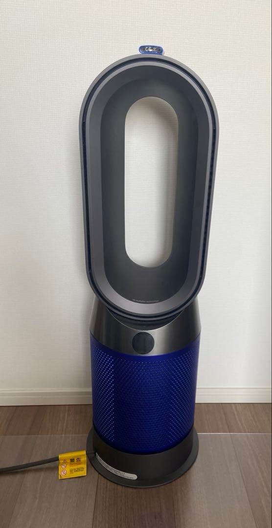 レン Nikon NIKKOR Z DX 16-50mm f/2.8 VR & DX MC 35mm f/1.7 - Newsshooter