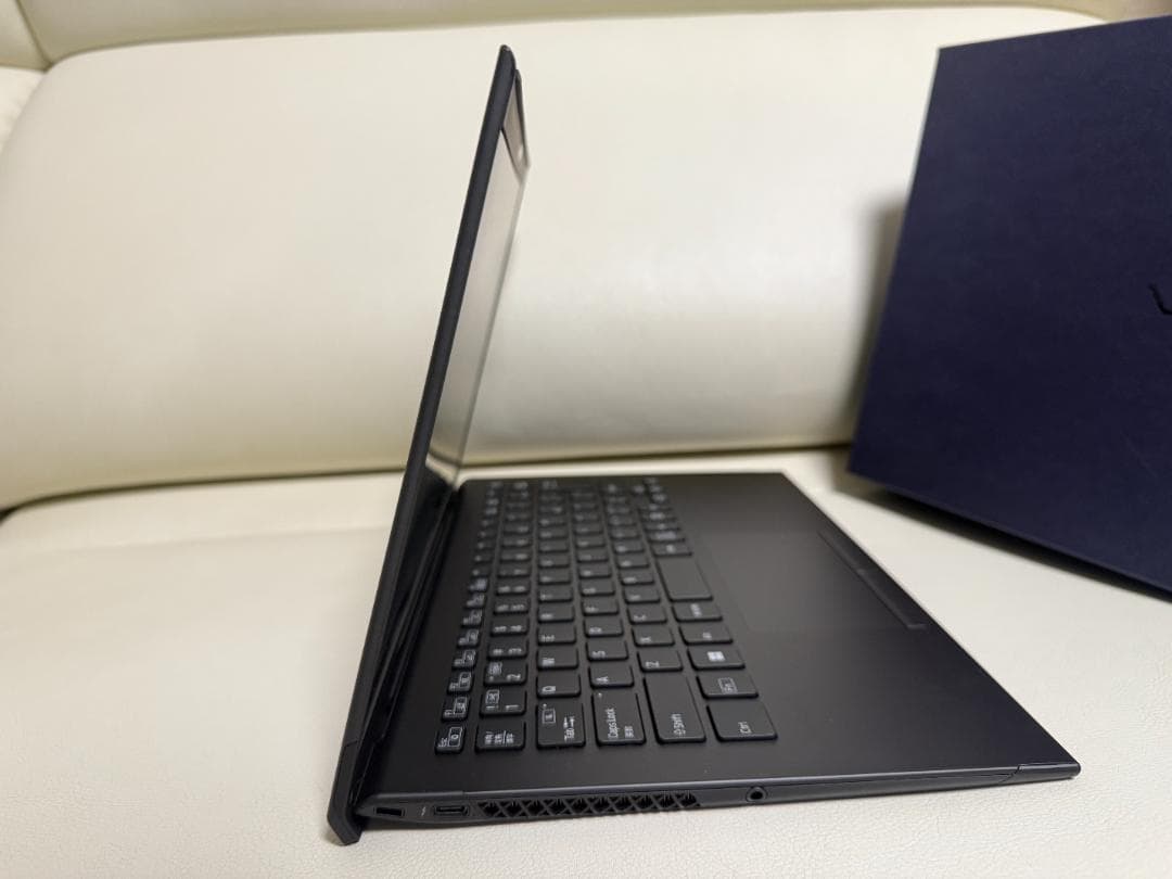 希少！！【VAIO Z VJZ141 2022年】シグネチャーブラック - メルカリ