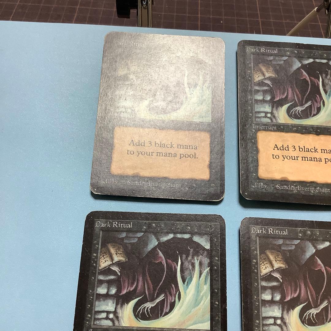 バラ売り可* 暗黒の儀式/Dark Ritual LEA英語4枚セット - メルカリ